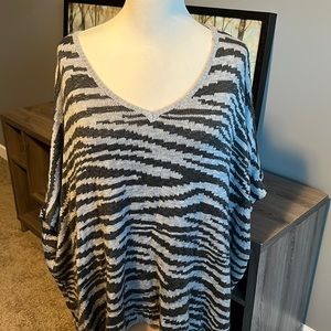 Poncho Style 2X Sweater